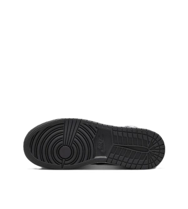 Nike Air Jordan 1 Retro High Black White - Image 2