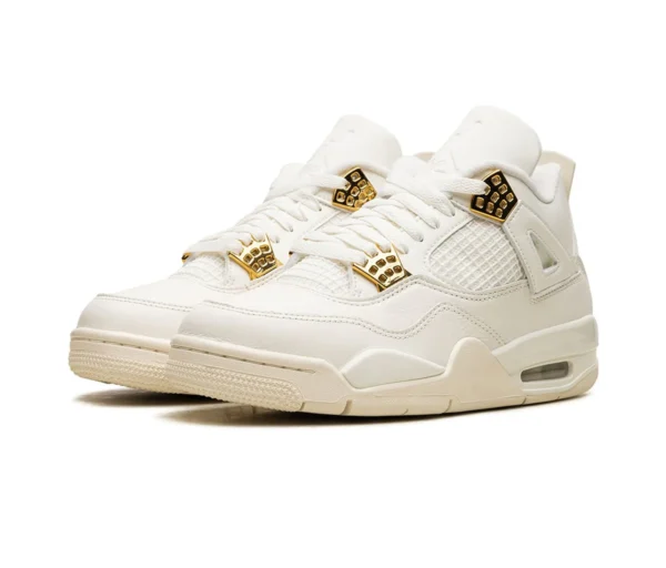 Air Jordan 4 Metallic Gold - Image 2