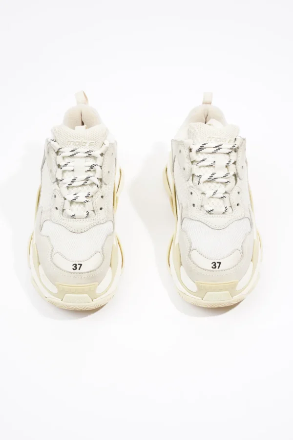 Balenciaga Triple S Creamy White - Image 4