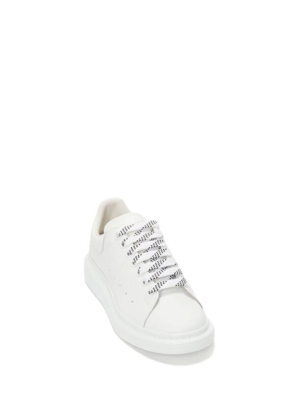 Alexander McQueen Oversized white - Image 3