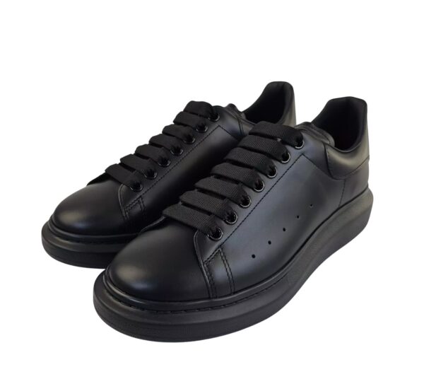 Alexander McQueen Oversized Black - Image 4