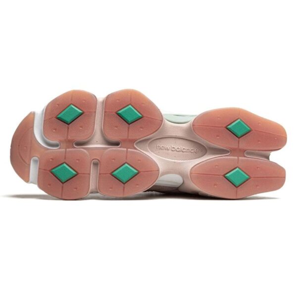 New Balance 9060 Cookie pink - Image 4