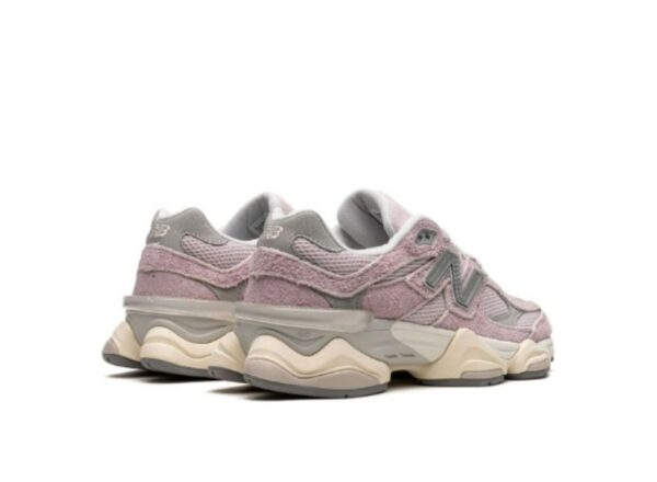 new balance 9060 december sky - Image 3